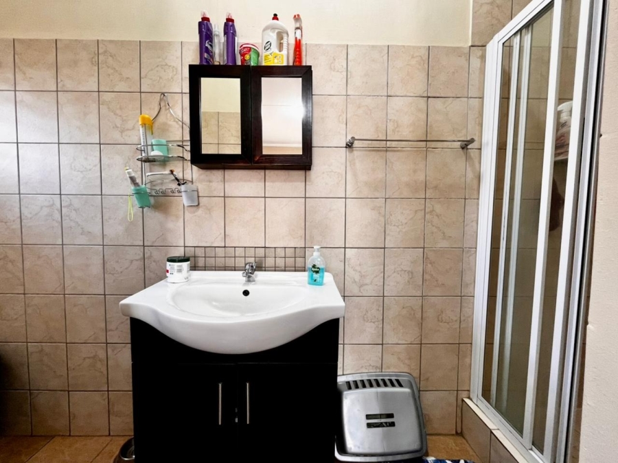 3 Bedroom Property for Sale in Waterval East North West